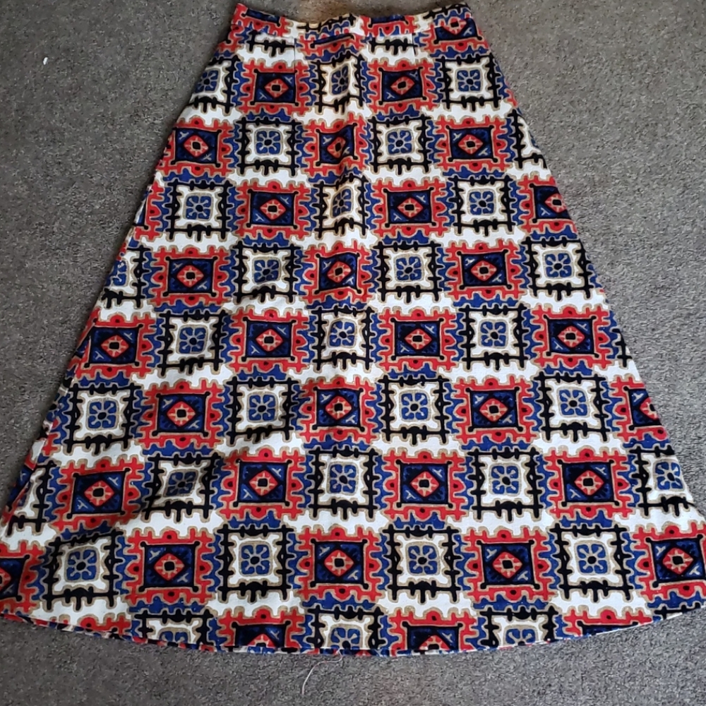 Vintage patterned maxi skirt